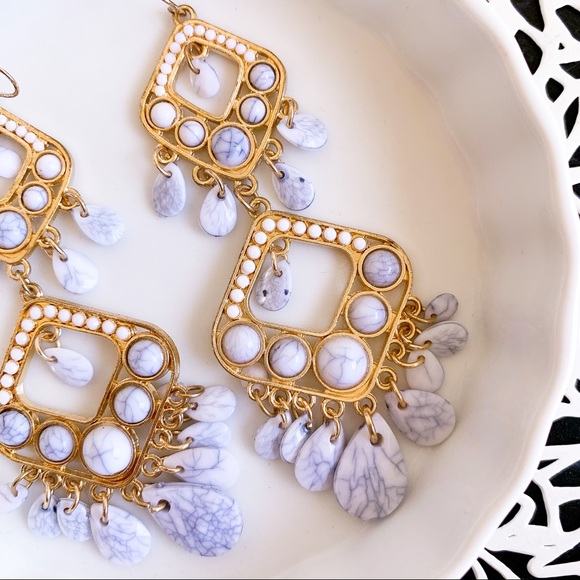 Jewelry - Gold Earrings